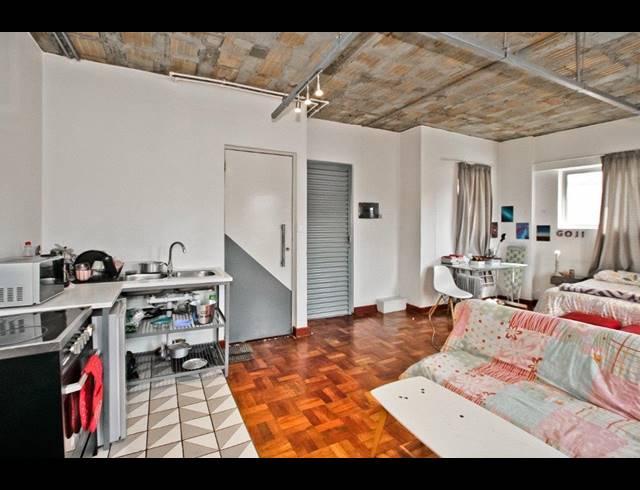 0.5 BEDROOM APARTMENT FOR SALE IN MABONENG